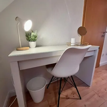 Executive Near Ramstein Air Base Apartman *