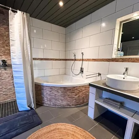 Apartman Executive Near Ramstein Air Base *